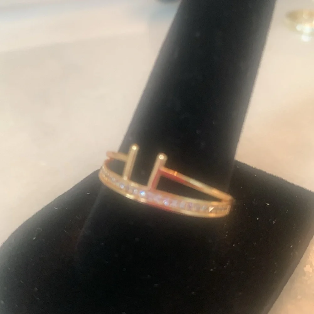 New Rose Gold Plated Ring Open Bar Unique Size 7.5 (#9) GIFT - Picture 4 of 10